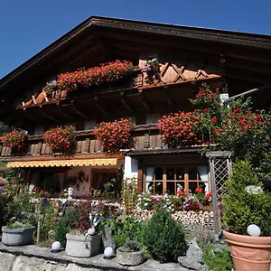  Apartment Reiser